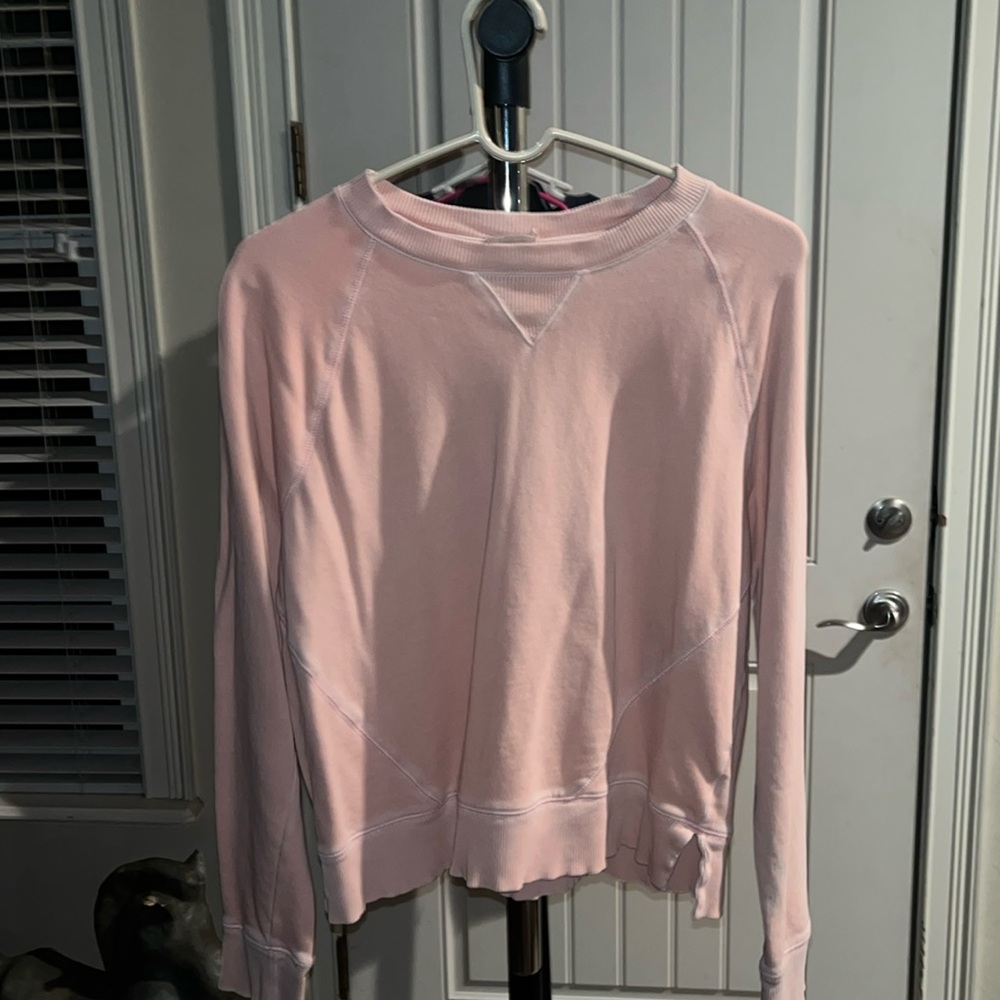 Aeropostale women’s long sleeve shirt size S.